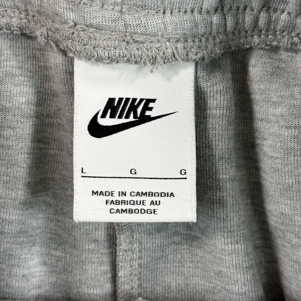 Nike Joggers Tech Fleece Mens L Gray CU4495-063 Tapered Sweatpants Athletic